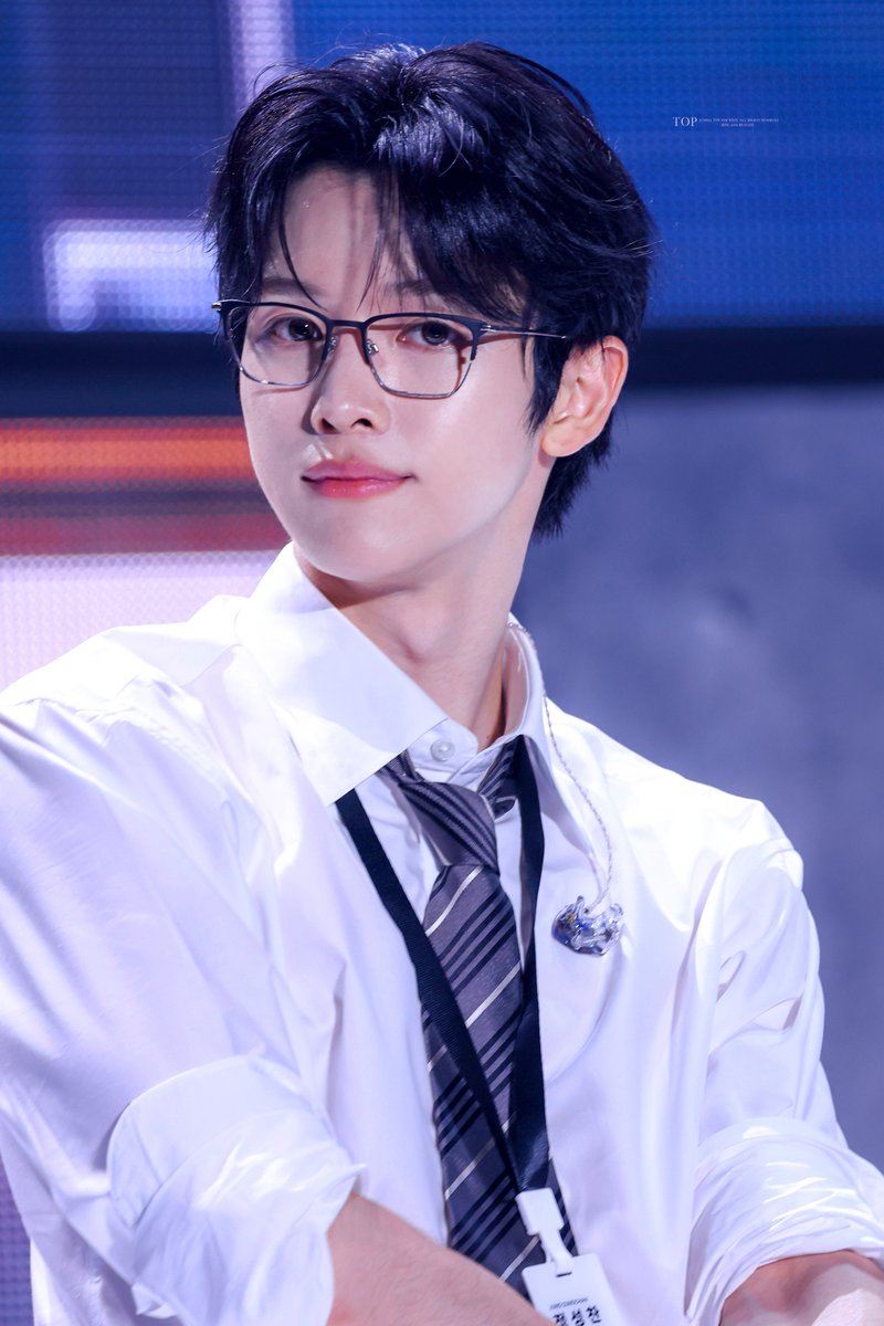 TOP_RIIZE's tweet photo. 260530 천일파티

#성찬 #SUNGCHAN #라이즈 #RIIZE https://t.co/wX0iRkOgAr