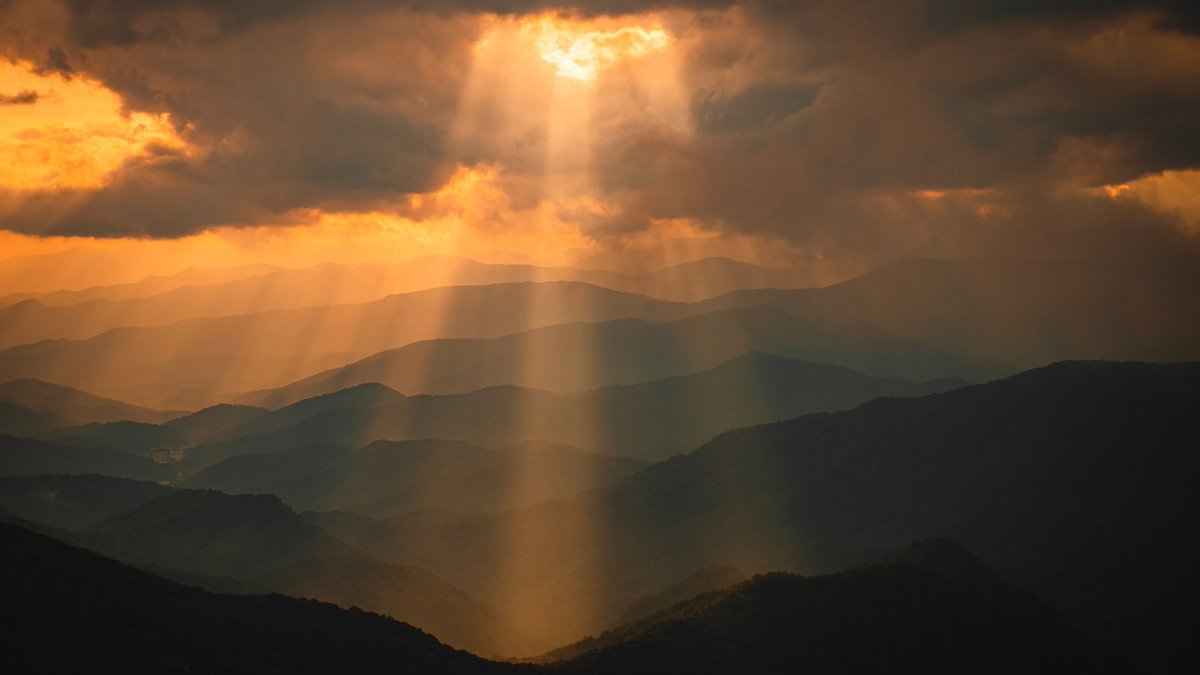 GoFaithstrong's tweet photo. “In the beginning God.”

Before the darkness was broken by light, God was already there.

And the same God who spoke order into chaos still speaks into our anxious, weary, and uncertain places today.

Read today’s devotional: https://t.co/05jNOAOfo4

#dailydevotional #GoFaithStrong #Genesis1 #JesusTheWord