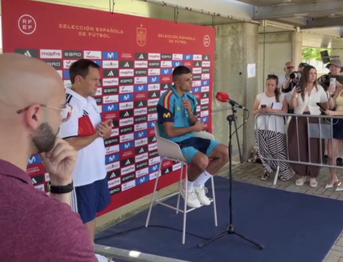 The Touchline | 𝐓 tweet media