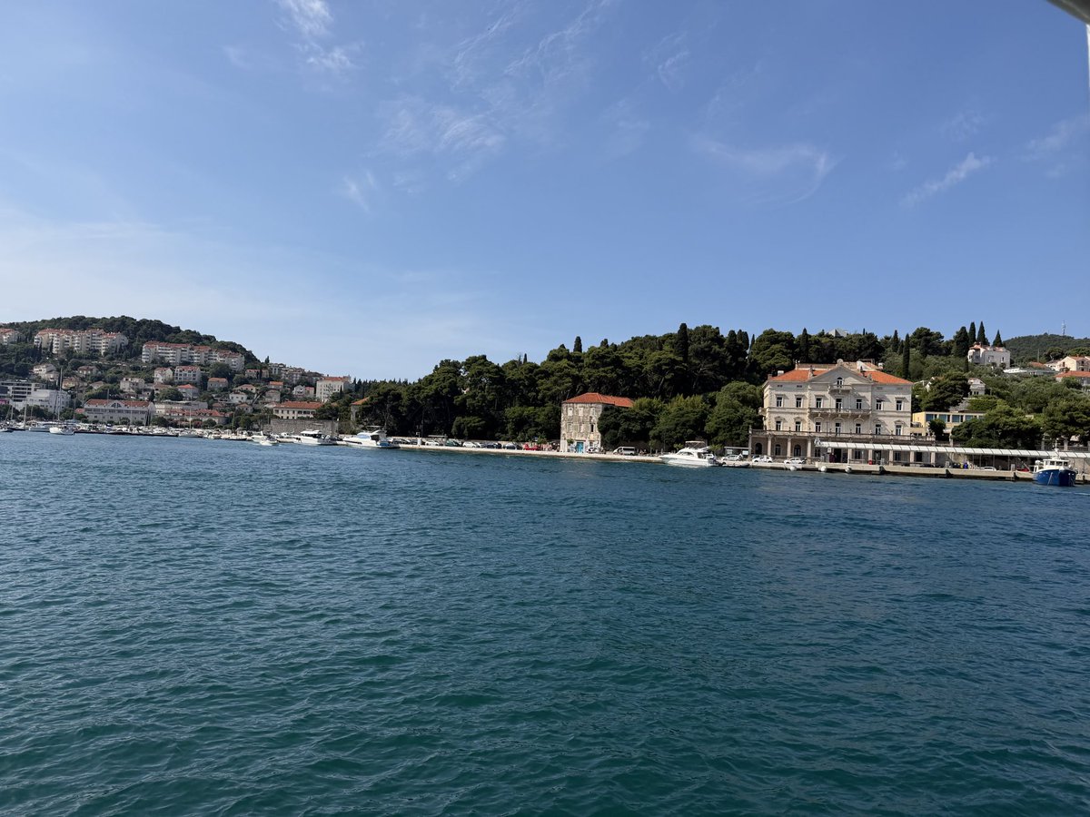2Notenoughsun's tweet photo. Croatian holiday vibes https://t.co/Ca797syGWB