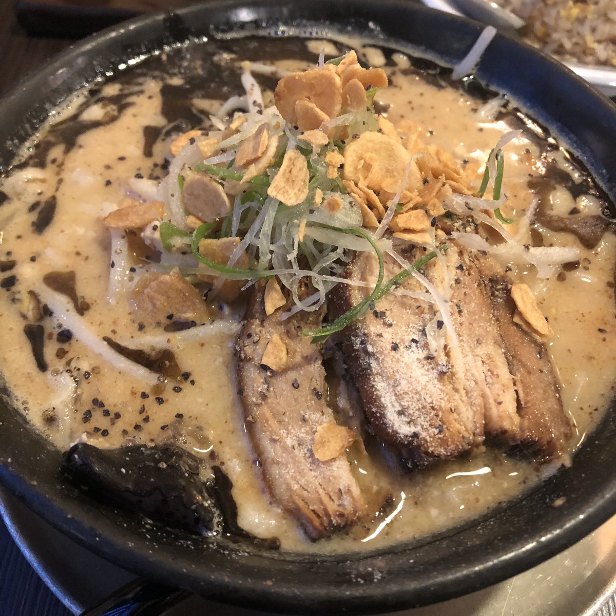 motsunaa1's tweet photo. らーめん https://t.co/8SAsjjIkRQ