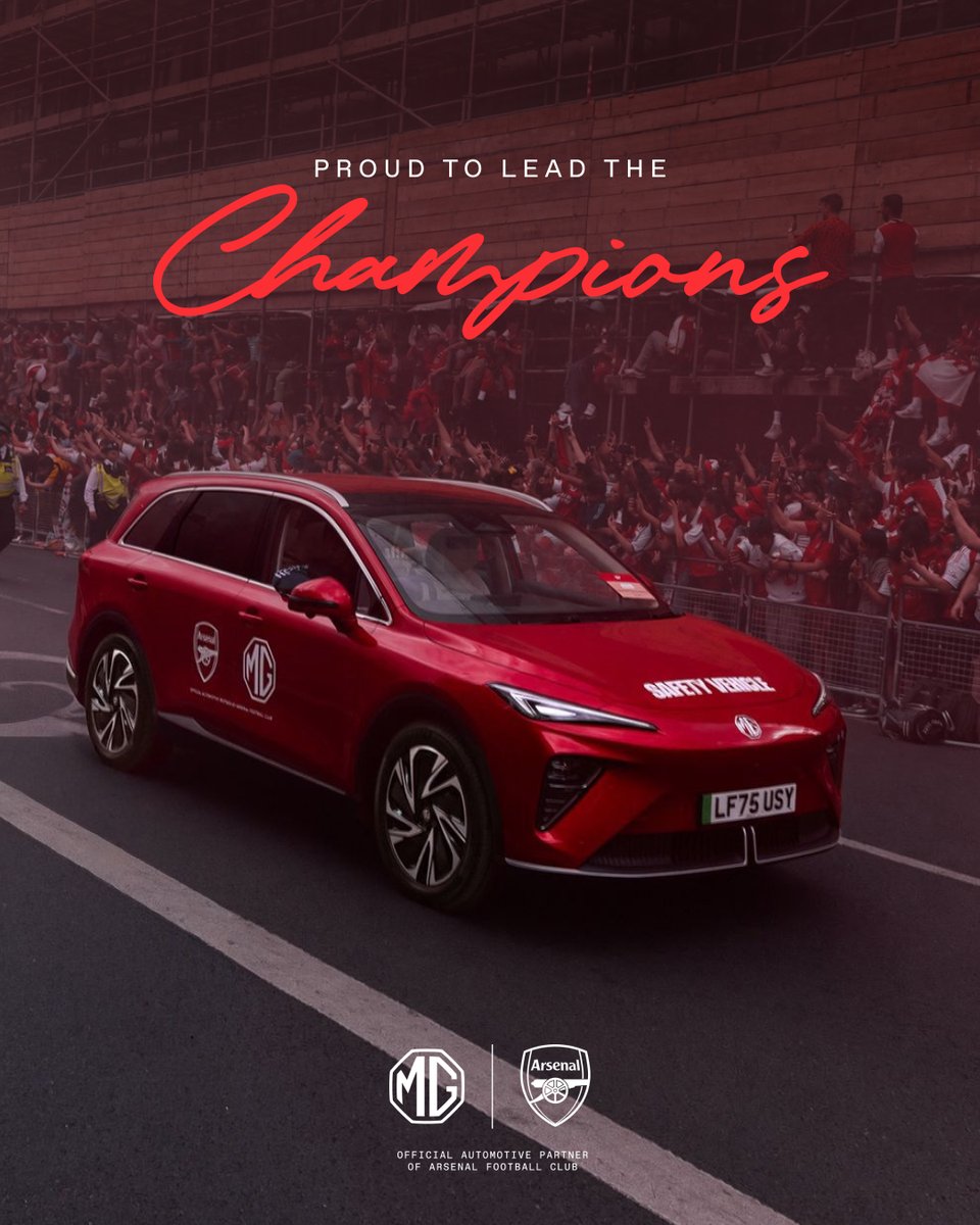 MGmotor's tweet photo. Painting North London red. 

Unbelievable energy on the streets yesterday celebrating a historic season with the fans.

#COYG #Poweredbypassion #MGxArsenal https://t.co/12yfxDWhjQ