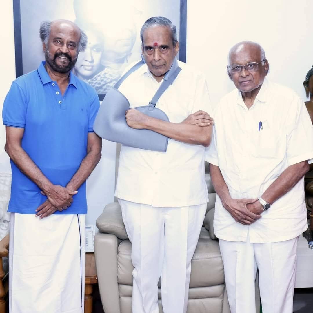 kayaldevaraj's tweet photo. ஜூன் 2
#AVMSaravanan
மாபெரும் சாதனைகள் படைத்த பல்வேறு வெற்றிப்படங்களின் தயாரிப்பாளர் (மறைந்த) #ஏவிஎம்சரவணன் அவர்கள் திரைத்துறைக்கு வந்து இன்றுடன் 69 ஆண்டுகள் நிறைவடைந்துள்ளது🌹
#69YearsOfAVMSaravanan
#AVMProductions #Rajinikanth #Kamalhaasan #ChiyaanVikram #SPMuthuraman https://t.co/n83zi1xcrG