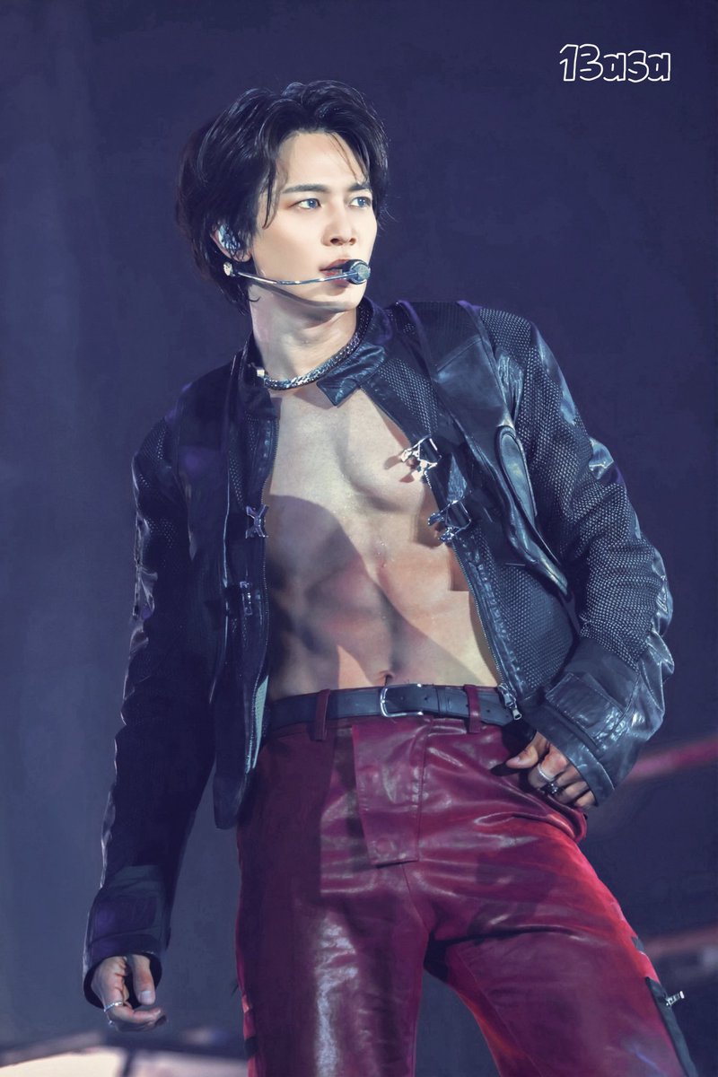 813to3asa's tweet photo. 260531 

#민호 #MINHO
#SHINee #샤이니
#2026샤이니월드VIII https://t.co/sWFvm30HEG