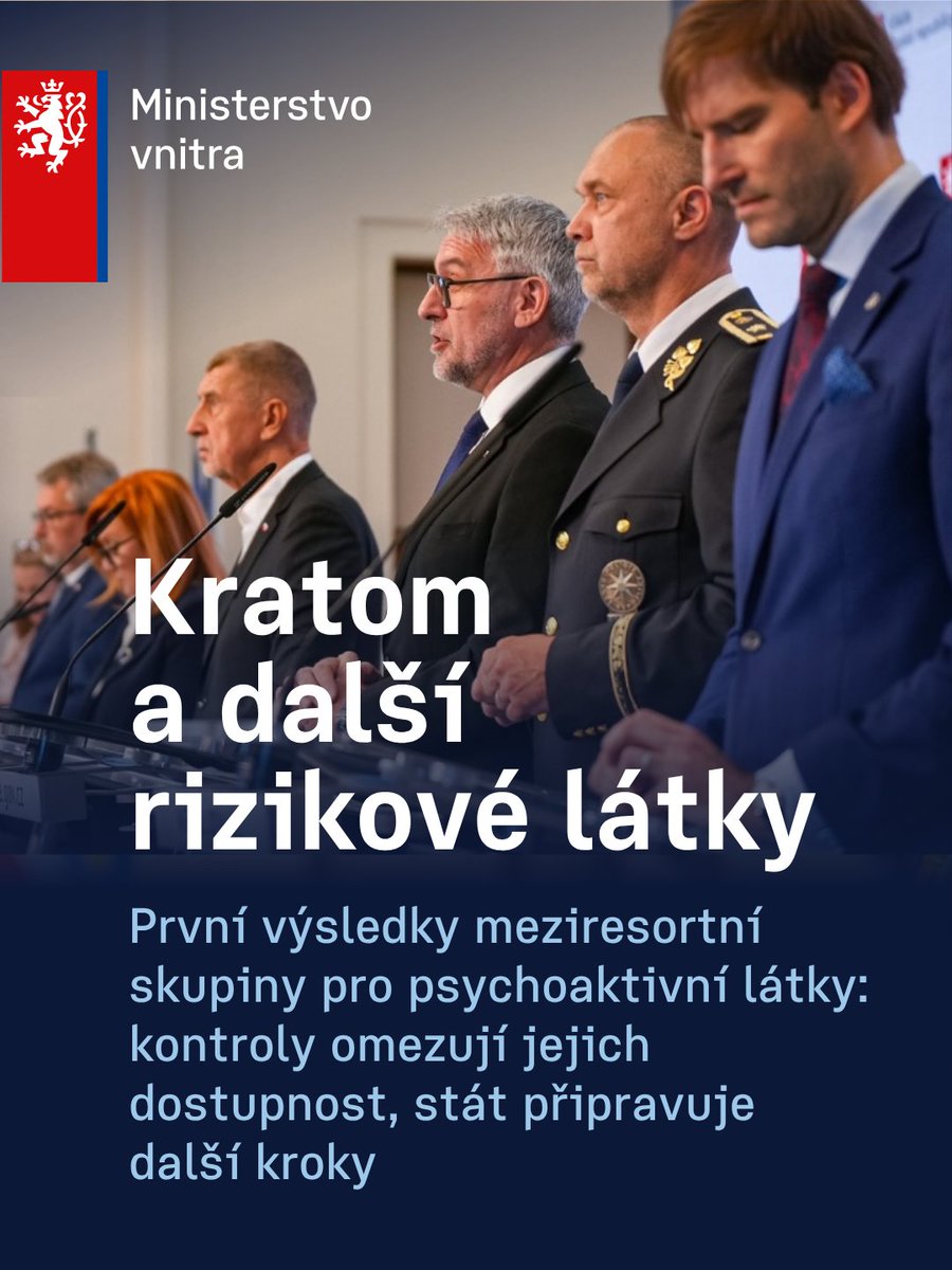vnitro's tweet photo. 🚨 Činnost meziresortní skupiny pod vedením @vnitro přináší první konkrétní výsledky v omezení dostupnosti psychoaktivních látek.

Během prvních čtyř týdnů koordinovaných kontrol bezpečnostních a kontrolních složek bylo zajištěno téměř 86 tisíc výrobků a 155 kg kratomu. U více než 11 tisíc dalších produktů bylo nařízeno stažení z trhu nebo jejich likvidace.

Uzavřeny byly 3 kamenné provozovny a zablokováno 25 internetových obchodů. Kontroly pokračují i v online prostředí a u prodejních automatů, které patří mezi hlavní distribuční kanály těchto látek.

Cílem je ochrana dětí a mladistvých a důsledné omezení dostupnosti rizikových produktů.

ℹ️ Více informací na https://t.co/PqzYXsJWL3