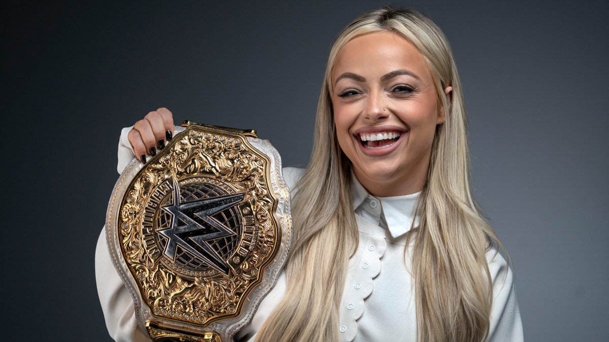 WrestleFeatures's tweet photo. World Champion Liv Morgan had no idea that she was going to be in the 2026 QOTR.
    
(WOR) https://t.co/DHzrbLvYfZ