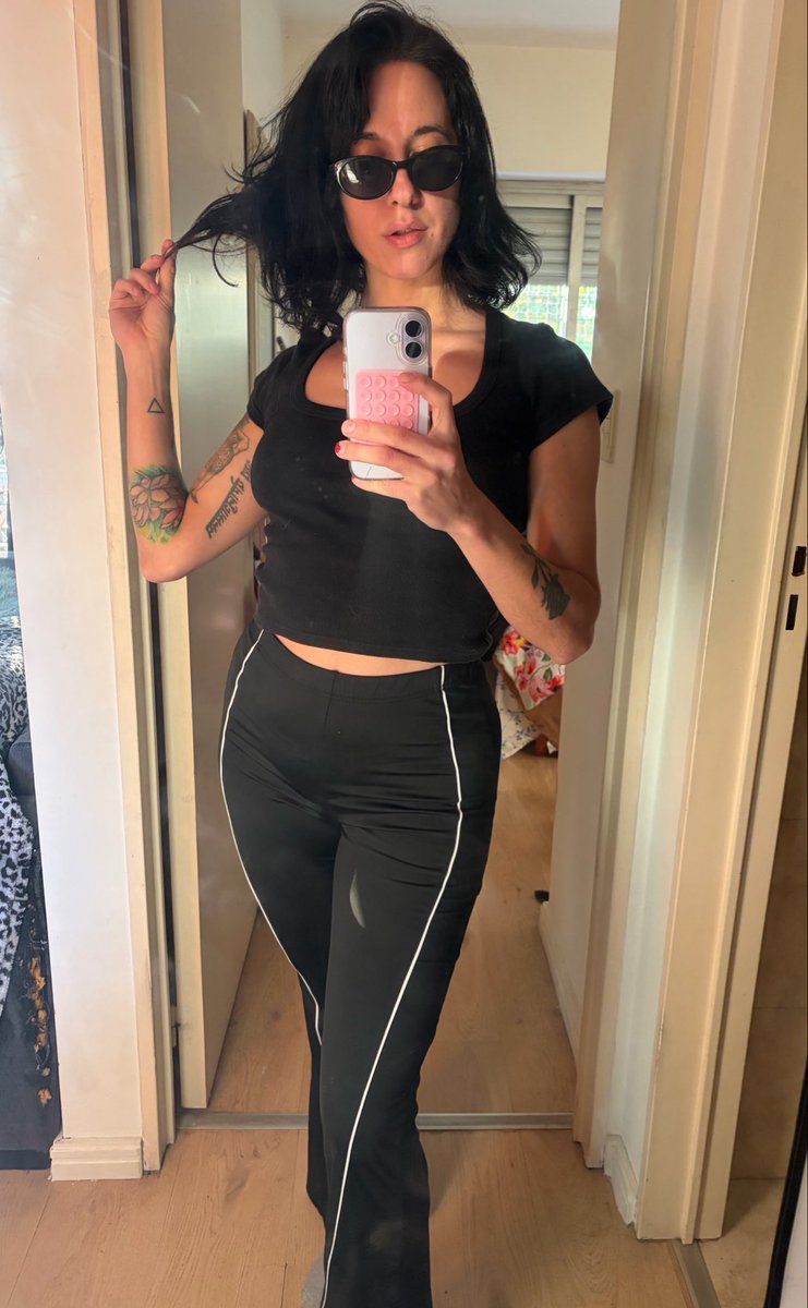 𝐆𝐨𝐝𝐝𝐞𝐬𝐬 𝐋𝐚𝐧𝐚 ✧🌹 tweet media