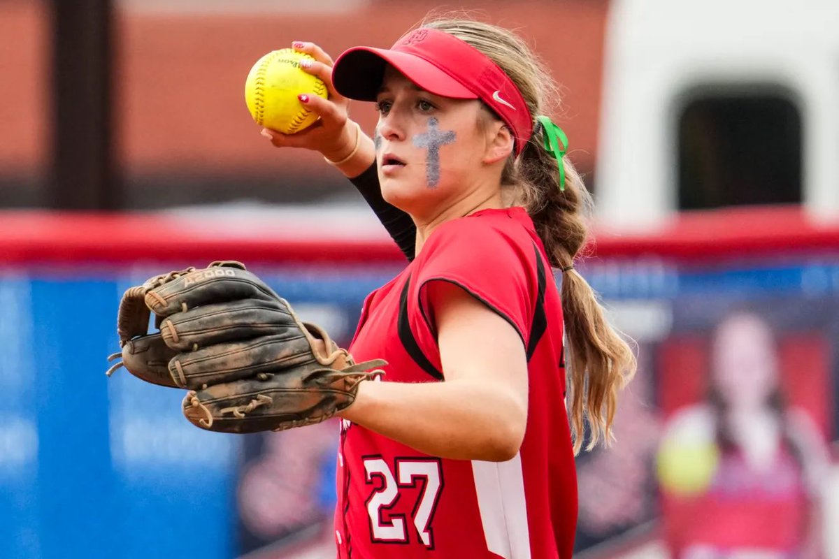 Brian_Haenchen's tweet photo. Softball regionals are Tuesday. Here are the 10 best games statewide. 

Insider: https://t.co/M4Y2jsysLf https://t.co/Aar2r5kVNV