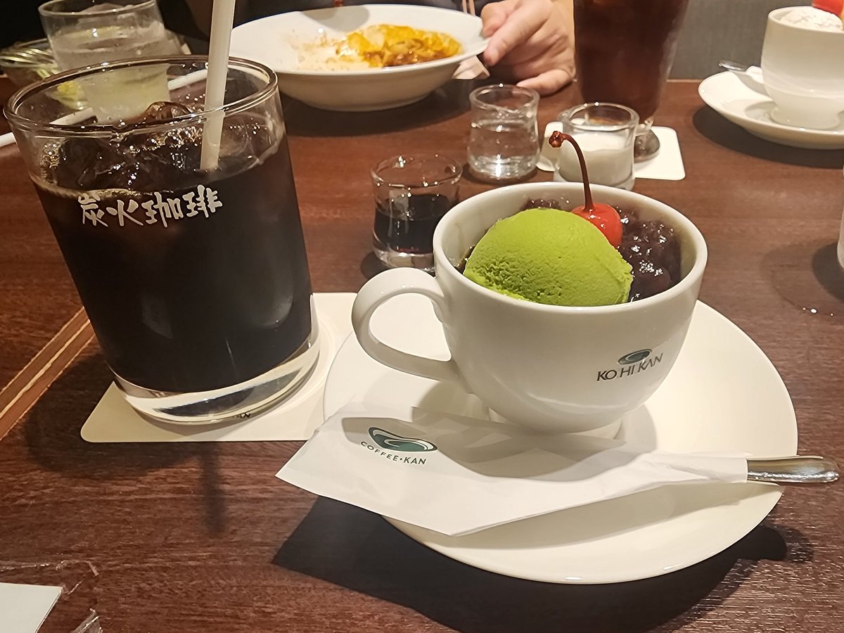 StrTakaya's tweet photo. しかし室内に姿見が無かったので装いはパシャれず、、、タビメシだけ。 https://t.co/TXKQxoSMnH