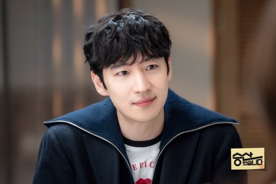 xJEHOON's tweet photo. Welcome to our firm! Kwon Baek is ready for action. Facing an impossible battle? Are you prepared to see how we turn it into a win? SBS, coming your way soon. https://t.co/lD3OI7v56N