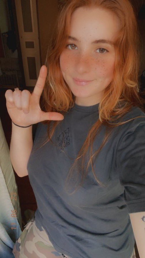 DeesseLou2000's tweet photo. Tous au pied de Déesse Lou 💶
Et on aboie avec offrande ! 

@Brun0Parent @samdoggy5 

• Paypig • Moneyslaves • Soumis • Moneyslave • Findom • Fétichiste • Moneymiss • Domina • https://t.co/d1RX0stFNW