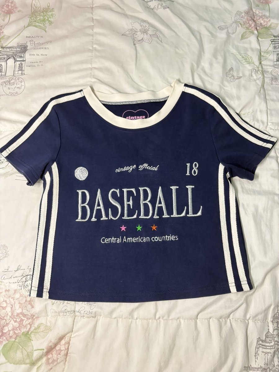fallmise's tweet photo. cintage ครอป รอบคอเหลืองขอคนรับได้
- 110

#เสื้อผ้ามือสอง #ส่งต่อcintage #ส่งต่อduex
#duexstudio #ส่งต่อduexstudio #ส่งต่อเสื้อผ้ามือ2 #ส่งต่อเสื้อผ้าแฟชั่น #ส่งต่อเสื้อผ้า #ส่งต่อbemychic https://t.co/1kyFEccs7l