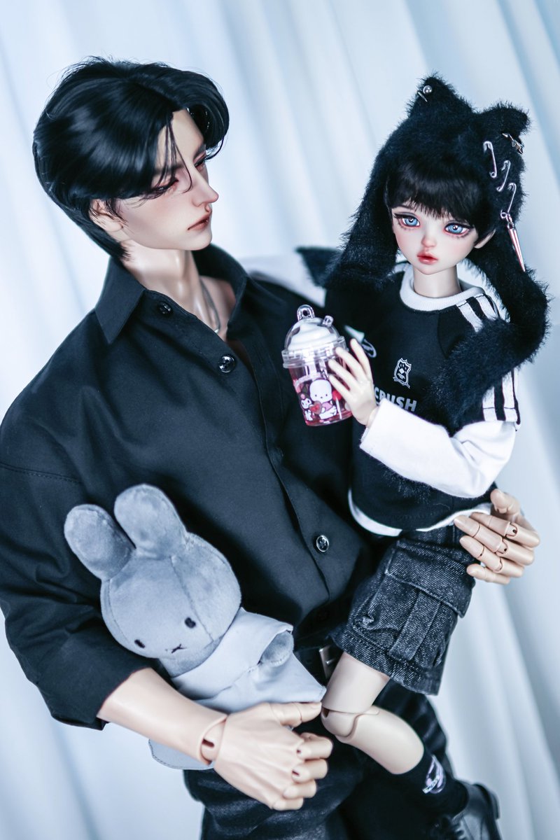 Gue_Man_Sa_bjd's tweet photo. 태정, 태언
꼭 닮은 부자👨‍👦🖤 https://t.co/qOpQFUQsBk