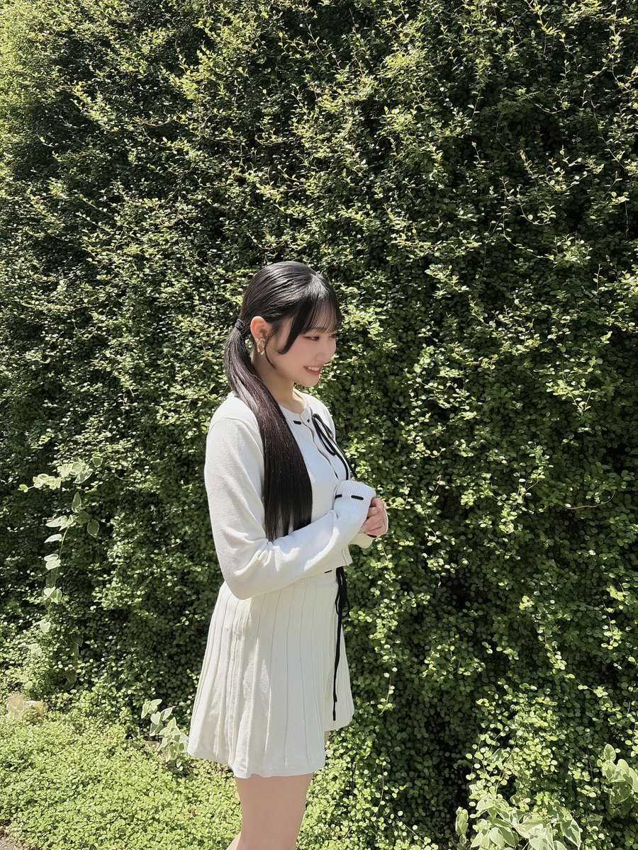 牧野りりさ tweet media