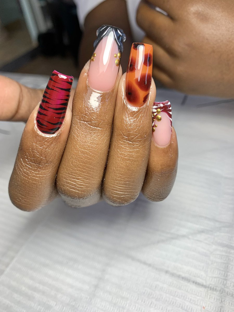 _infinite_nails's tweet photo. Call/WhatsApp 57108132 for Appointments 
Magnetcomplex room 10 https://t.co/s5v2cs9Mfs
