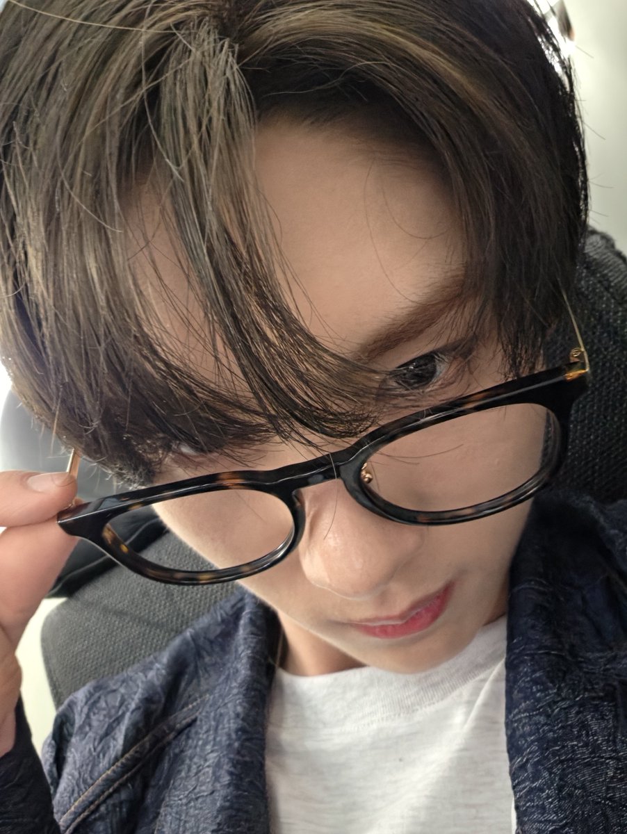 _youngijae's tweet photo. Buat aku ya lovenya? @aintkdh 😋❤️ https://t.co/YytqqcuW3V