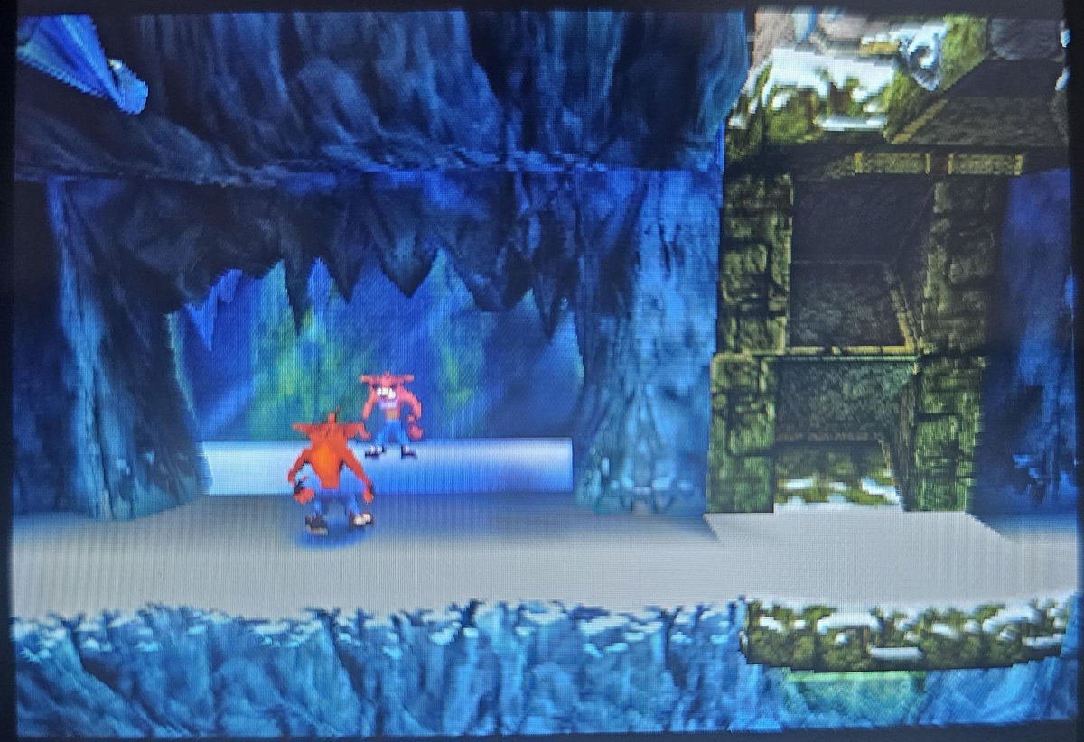 1992Camilo's tweet photo. @TheAnnaji @insomniacgames https://t.co/0yRZlCj1K6