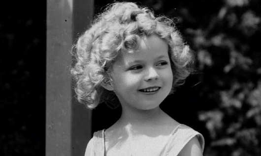 oldcamera_pl's tweet photo. 👶 Z  okazji Dnia Dziecka przypominamy krótką historię dziecięcych bohaterów i  aktorów filmowych. #ShirleyTemple, Jackie Coogan, Macaulay Culkin czy  Natalie Portman – to nazwiska należące do plejady dziecięcych gwiazd  kina: https://t.co/SK42NlVnQl
#DzieńDziecka #childrensday https://t.co/V2XQMG5bQd