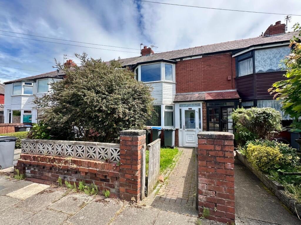 Hunters_BPL's tweet photo. ✨NEW PROPERTY FOR SALE✨
June Avenue, Blackpool
£115,000
**EXTENDED MID TERRACE HOUSE WITH TWO BATHROOMS &amp; THREE BEDRROOMS, NO ONWARD CHAIN INVOLVED**
Call 📞 Hunters Blackpool on 01253 362640 to arrange a viewing. 

https://t.co/jlyDJvdTuP https://t.co/xttwZFusrj