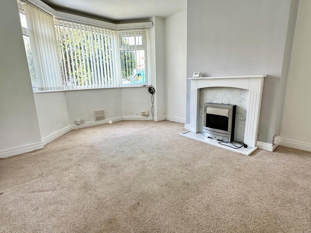 Hunters_BPL's tweet photo. ✨NEW PROPERTY FOR SALE✨
June Avenue, Blackpool
£115,000
**EXTENDED MID TERRACE HOUSE WITH TWO BATHROOMS &amp; THREE BEDRROOMS, NO ONWARD CHAIN INVOLVED**
Call 📞 Hunters Blackpool on 01253 362640 to arrange a viewing. 

https://t.co/jlyDJvdTuP https://t.co/xttwZFusrj