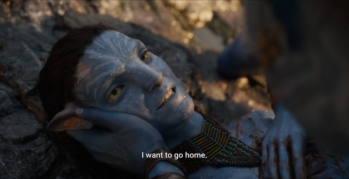 XIAL1NG's tweet photo. i just think that this is the first time neteyam actually demanded something from his parents, but even that wasnt granted bcs he was buried in sea, far from the forest he was born into, the one he called and wanted HOME 🥲💔 https://t.co/QiQdKNtlsI