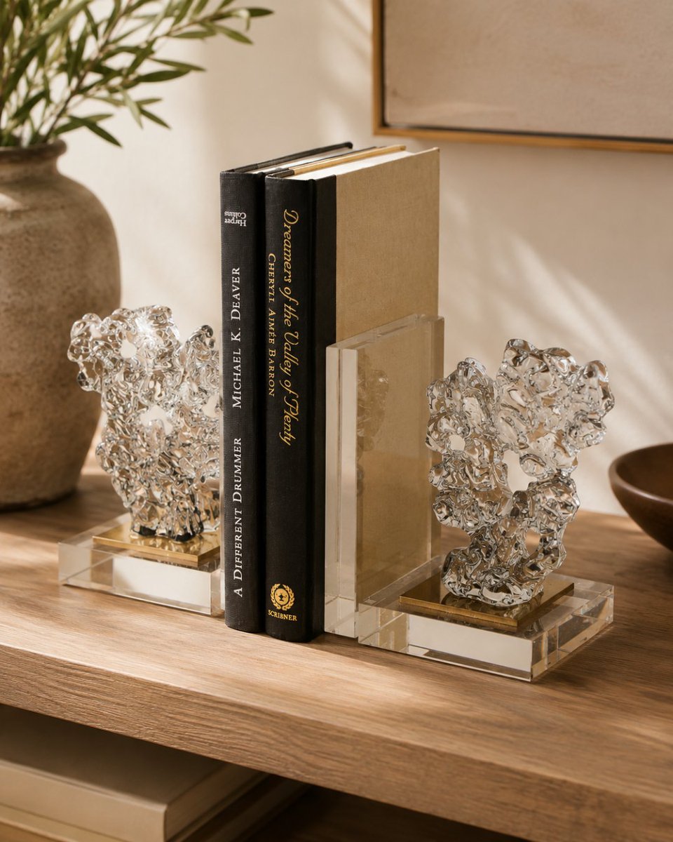decomarche's tweet photo. Explore our Show Specials featuring design-forward furniture and décor at Atlanta Summer Market.

✔ In stock
✔ Ready to ship
✔ Available for a limited time

📍 June 8–14
🌐 Book an appointment or virtual showroom tour through our website. https://t.co/3PxiceGgLW