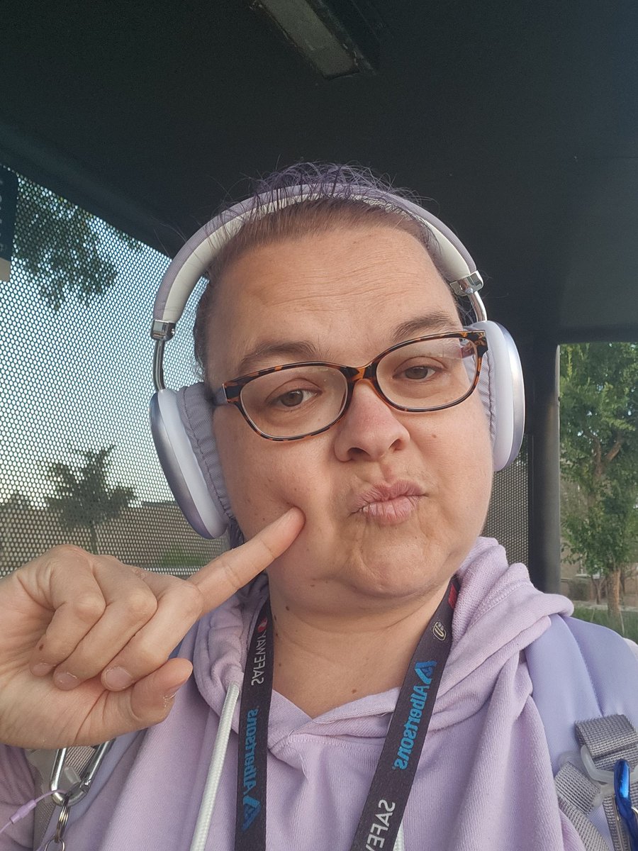 Themporor Kelcifer tweet media