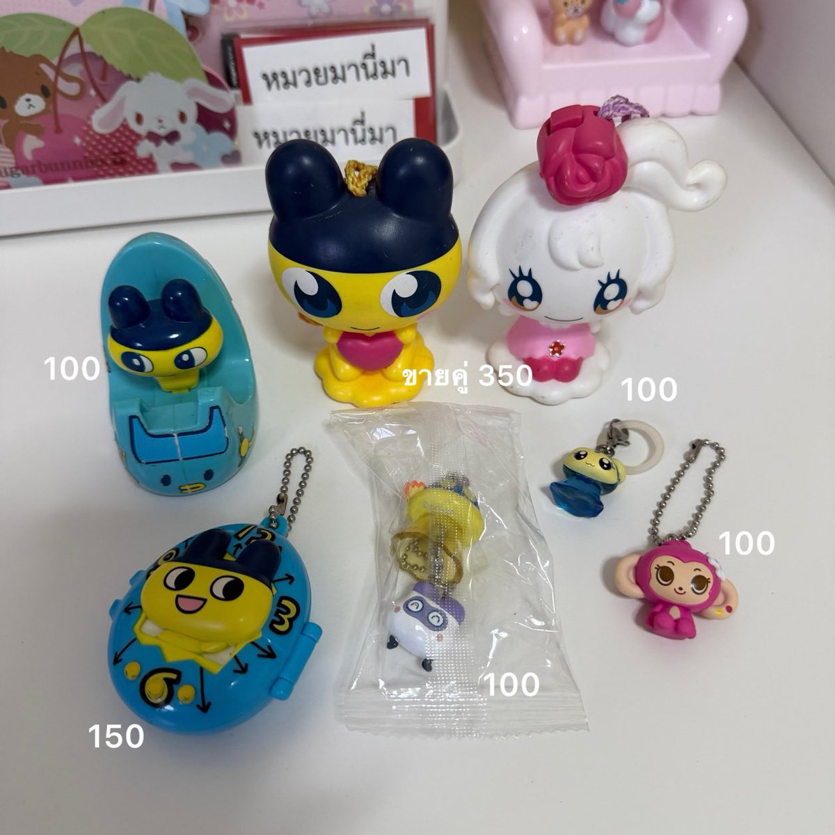 inblvesea's tweet photo. ขาย / ส่งต่อ ✨

กาชาปอง tamagotchi พริตตี้เคียว ตาหวาน ลิงเดซี่ ราคาตามรูป รวมส่งแล้วทุกชิ้น
สนใจdm 🙇🏻‍♀️

#ตลาดนัดsanrio #ของเล่นมือสองญี่ปุ่น #ของเล่นญี่ปุ่นมือสอง #กาชาปอง #ตลาดนัดกาชาปอง #ตลาดนัดtamagotchi https://t.co/TMvcpRkI2j
