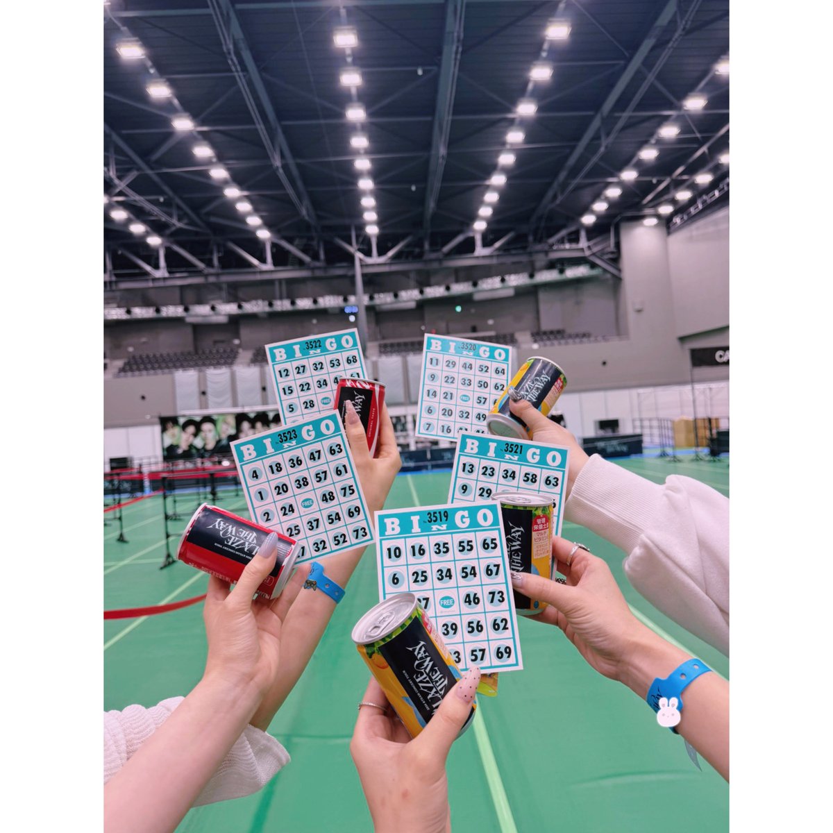 T_______0l's tweet photo. 打ち上げ会整番近いLUNÉさんたちほんまにかわいくておもしろくて緊張ほぐれて楽しさましまし最高だったー🫶🏻
お写真もありがとうございます(  ˃ ᵕ ˂  )💝 https://t.co/iMmB0ORtIO