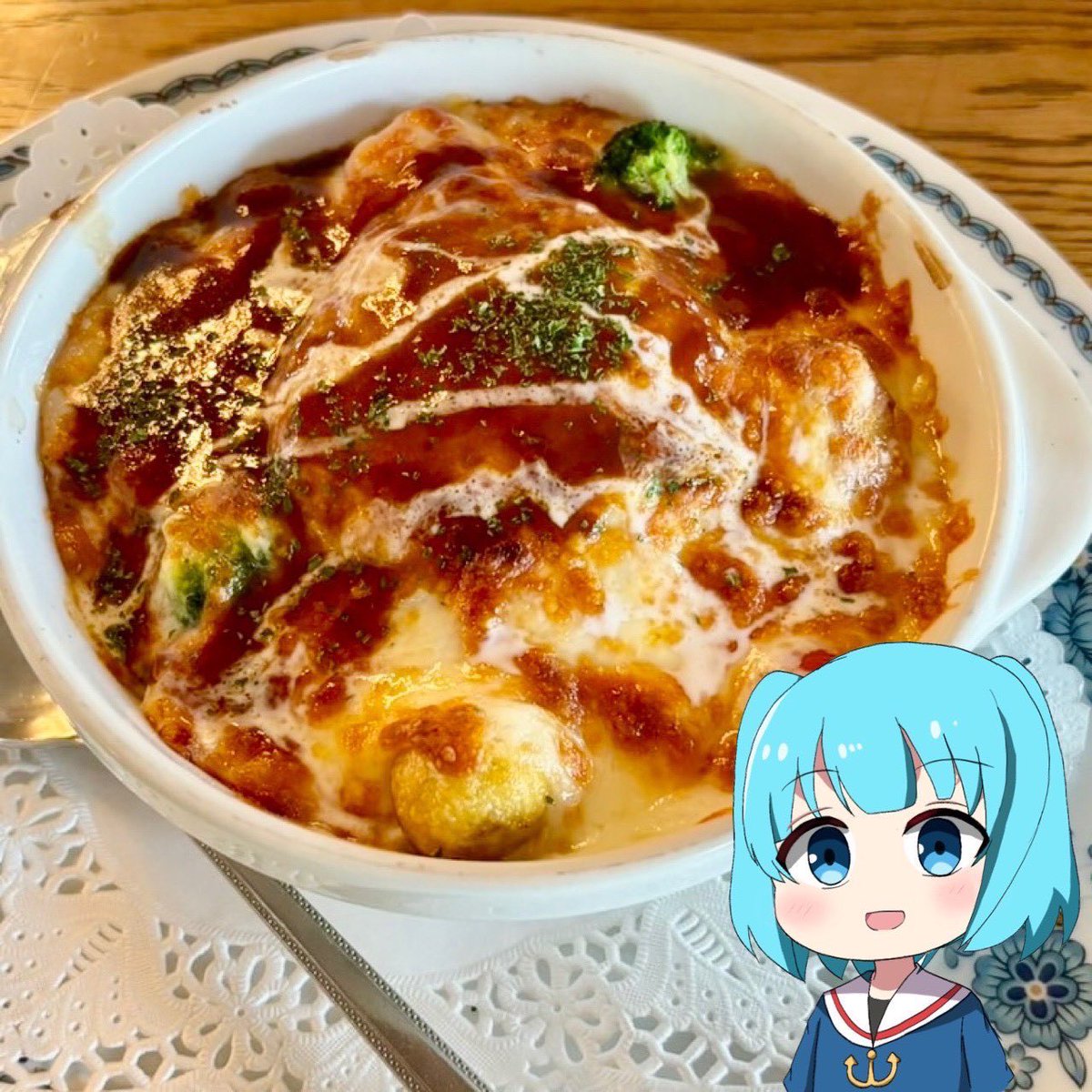 MINATOatSASEBO's tweet photo. ハウステンボスにあるチーズワーフ🧀✨に行ってきたばい！ハンバーグドリアば食べたとけど、チーズが濃厚でめっちゃ美味しかった😋💗
熱々とろ〜りで最高やったばい🫶✨
#佐世保 #佐世保好きっちゃん #碧波みなと
#ハウステンボス# チーズワーフ https://t.co/YmbaUfosdg