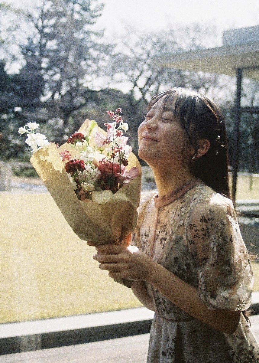 im_ChihiroAsahi's tweet photo. 🌼ご報告🌼

本日より、アトミックモンキー所属となりました。
あさひちひろです☀️

お芝居をしている時間が何より幸せです。
その幸せを力に変えて、ひとつひと��のご縁に感謝しながら、皆様にワクワクを届けられるよう頑張ります！
応援していただけたらうれしいです🙌

これからどうぞよろしくお願いします✨