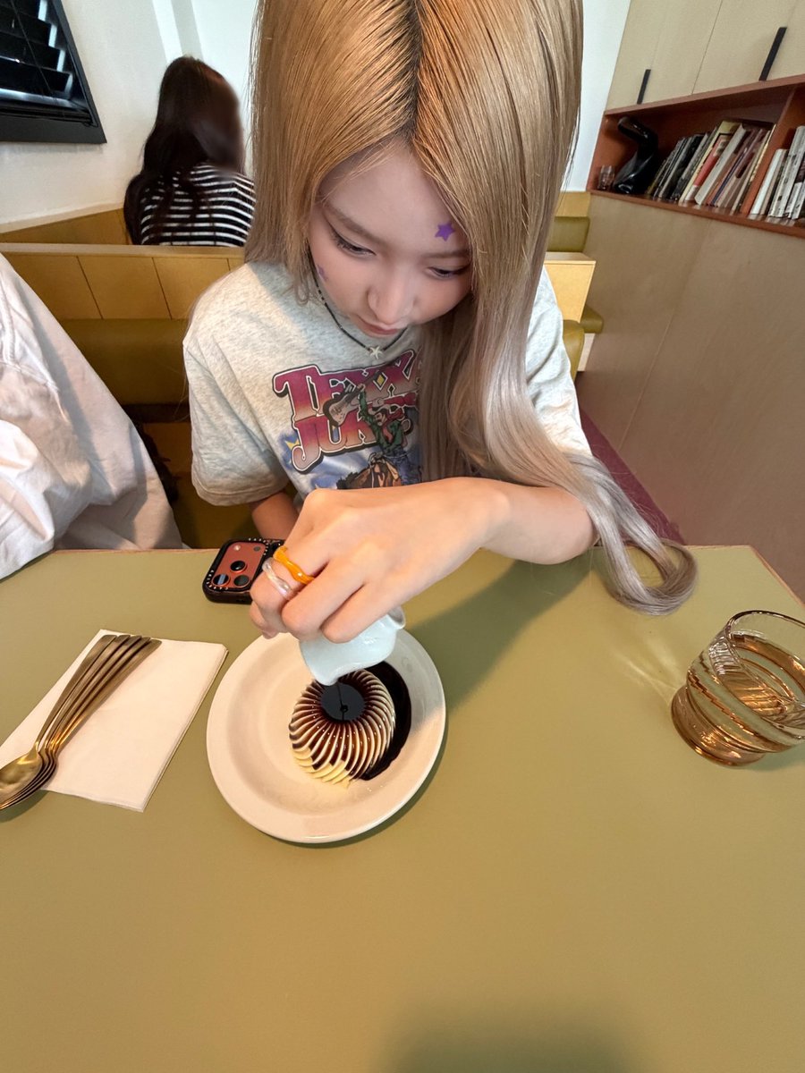 Haum__7's tweet photo. 260601 【📷】
INSTAGRAM UPDATE (2) 💍💍

#HAUM #하음 #곽하음 #KiiiKiii #키키 https://t.co/1XwawXd7z7
