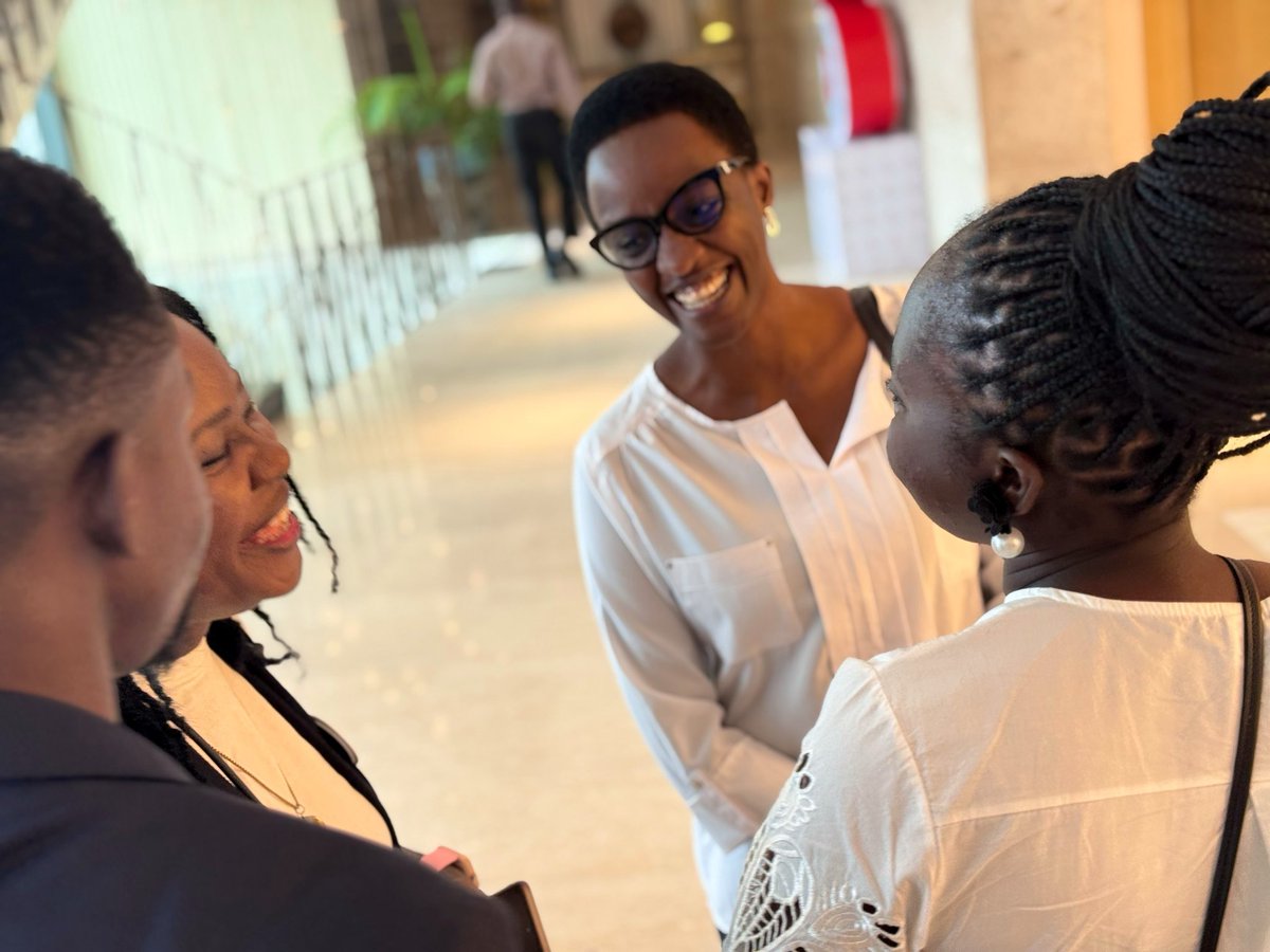 iLeaduganda's tweet photo. #HappeningNow @iLeadUganda Program Manager, Judith Murungi, is in Nigeria for the #StudentLeadershipConvention tomorrow.

Joined by Gbenga Samuel of @iLeadNigeria and @HKibirango of @iLeadRwanda, they welcomed John Griffin, VP of Global Programs at Maxwell Leadership Foundation. https://t.co/SDqqyKxvBt