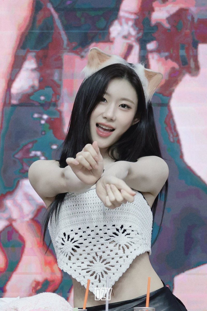 DZY0708's tweet photo. 260531 ms
#ITZY #있지 #CHAERYEONG #채령 https://t.co/aV0gIOaEoD
