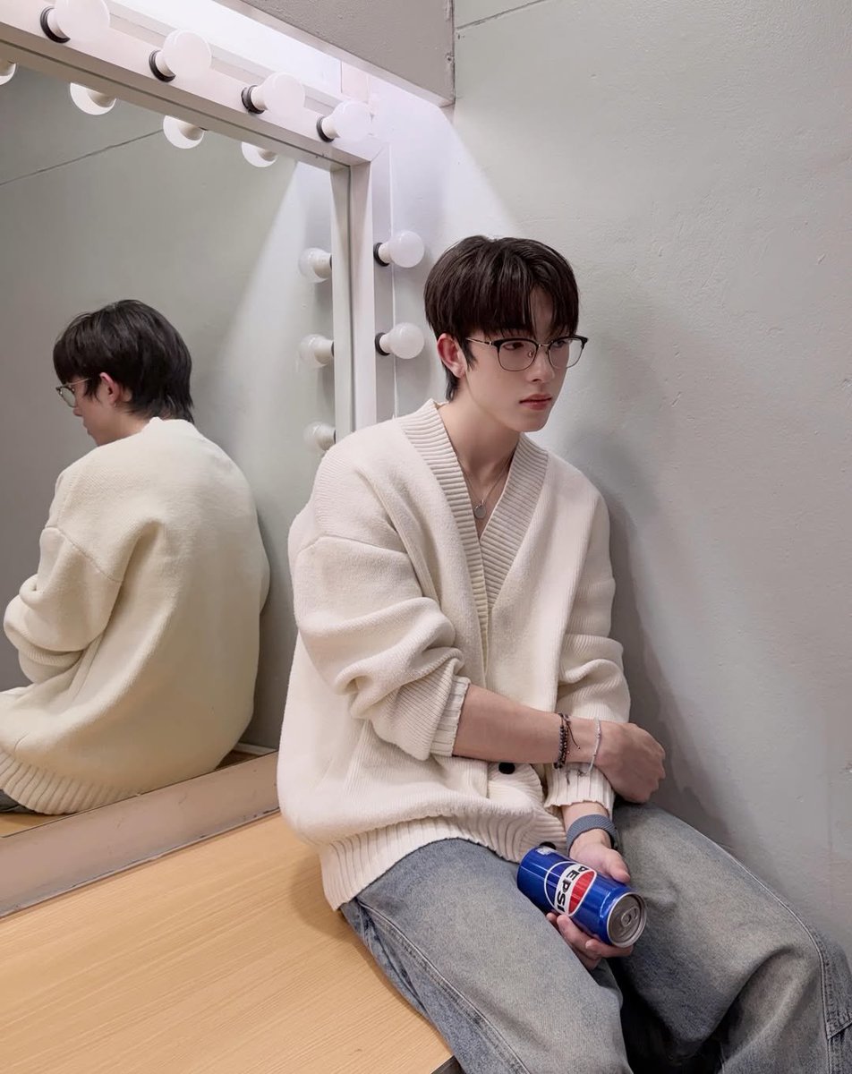 PROXIE_PH's tweet photo. [05.30.26] ig update
📸 onglee.proxie

💌 Secret hahaha 😆😆

#เป๊ปซี่ซ่าหน่อยมั้ย #เป๊ปซี่ซัมเมอร์นี้ซ่าไม่จบ #PROXIEth #PROXIEOnglee #PROXIE_PH https://t.co/DrYT6QY2gv