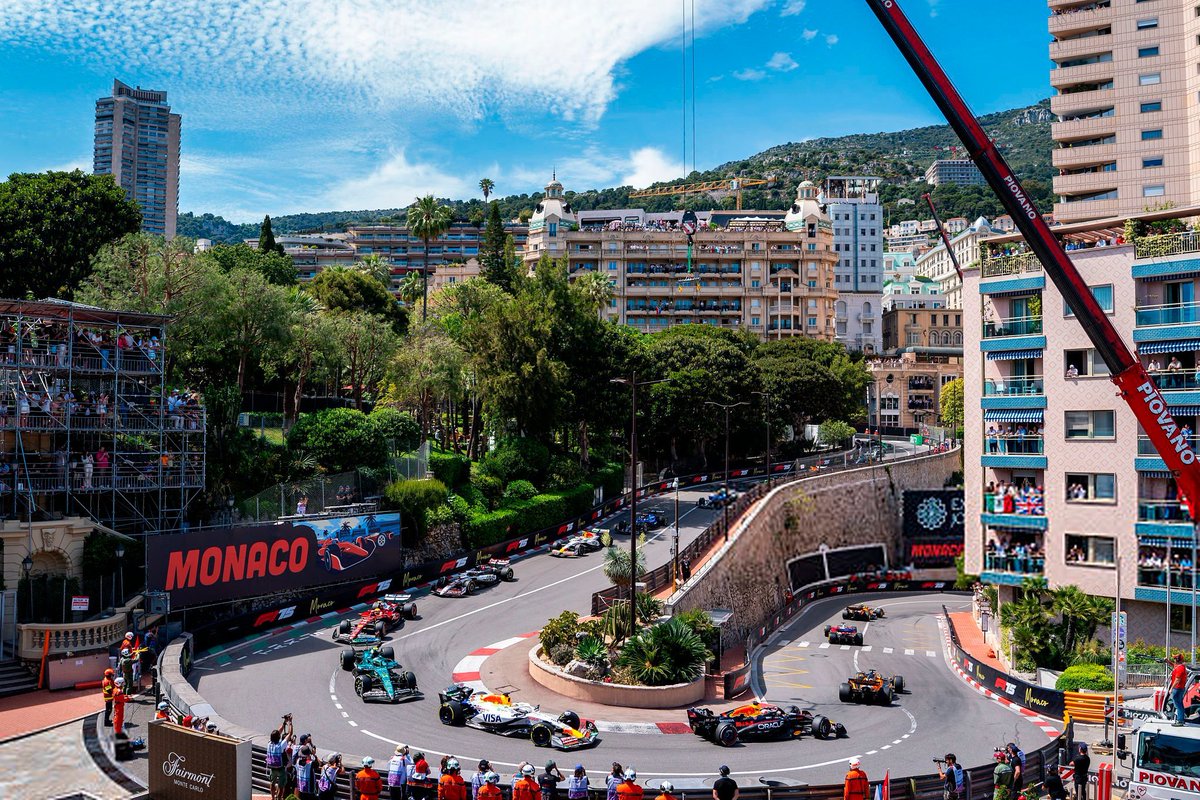 F1__Fans's tweet photo. Bienvenidos a las calles donde nacen las leyendas

¡ES LA SEMANA DE CARRERAS EN MÓNACO! #F1 #MonacoGP https://t.co/3oEIeUtoMg