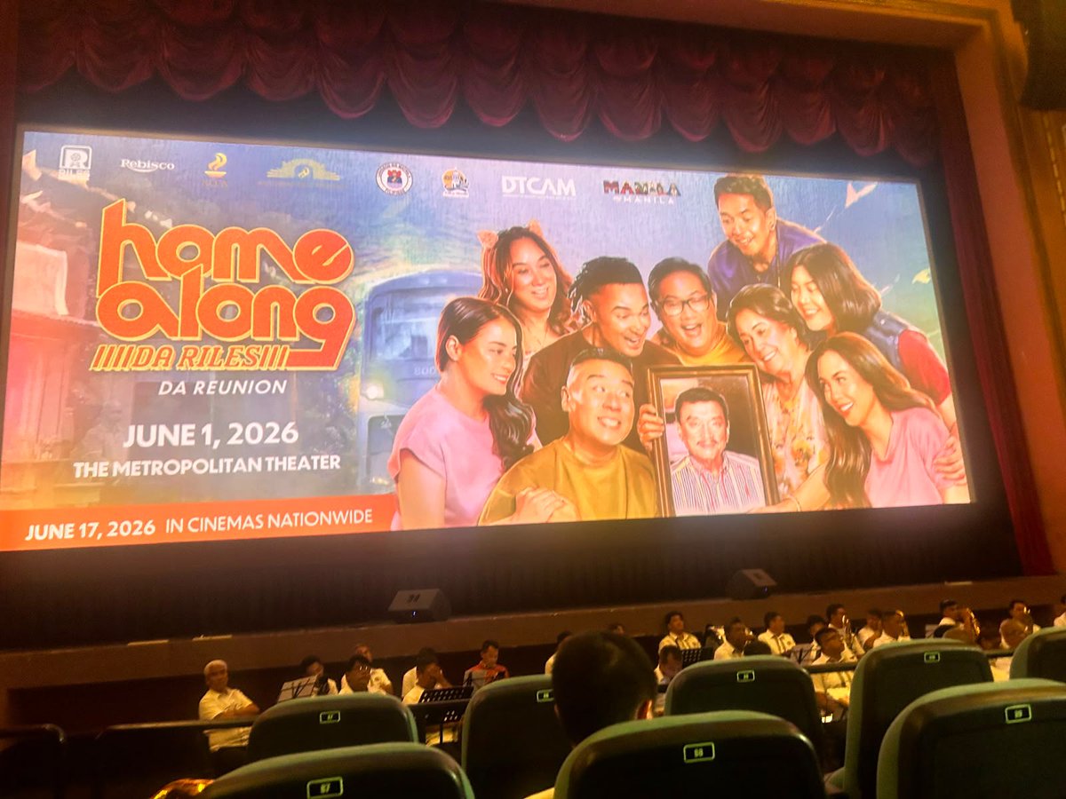 inquirerdotnet's tweet photo. LOOK: Claudine Barretto, Vandolph Quizon, Boy2 Quizon, Nova Villa, Maybelline dela Cruz, and the rest of the original cast of “Home Along the Riles,, Da Reunion” movie, attended the advanced screening of the movie, held at the Metropolitan Theater in Manila on Monday, June 1.

The movie is a spinoff of the popular TV sitcom in the early 2000s, starring the late King of Comedy, Dolphy. The advanced screening is a tribute to Dolphy, whose death anniversary is on July 10. | via Evangeline Valderrama, https://t.co/E0yNJSWXKw