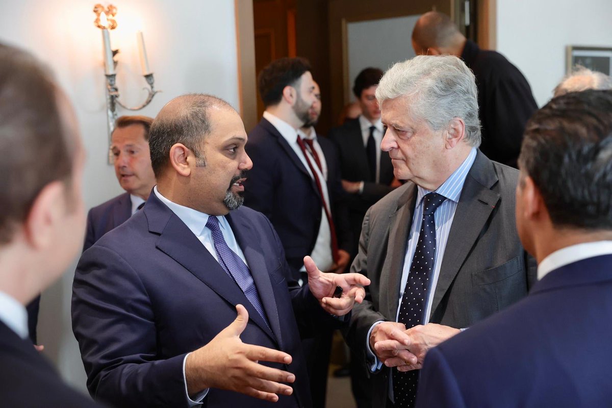 N_Forissier's tweet photo. L’attractivité ne se raconte pas, elle se concrétise.

Dans le cadre de #ChooseFrance, nous avons salué ce matin deux projets majeurs entre la France et Bahreïn : un partenariat entre Trail Capital et Mumtalakat, et l’investissement d’Alba dans Aluminium Dunkerque. 🇫🇷🇧🇭 https://t.co/VkfLGFRjBH