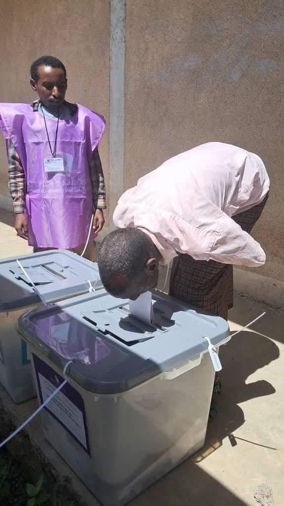 DelilKedir's tweet photo. I couldn’t agree more, 
As His Excellency Prime Minister Abiy rightly noted, the question today is no longer about the voters but the elected.

Now the real test begins for those who were elected. Can they live up to the trust placed in them? Can they serve with integrity and leave a mark that matters?

The ballot was the people’s responsibility. What comes next is the responsibility of the elected.
The ballot has spoken; history awaits the response.

#ethiopiavote #election2026