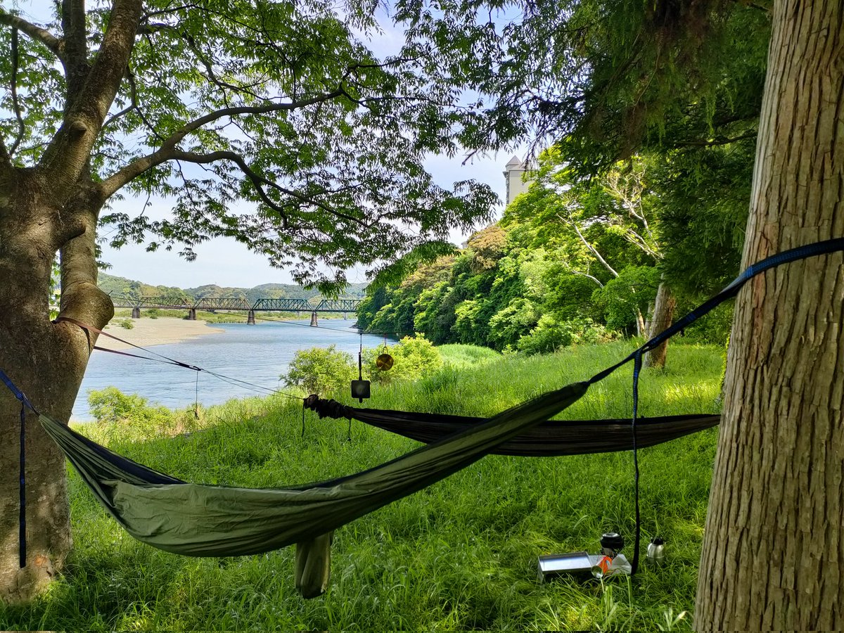 chan_chaicovsky's tweet photo. とにかくハンモックした５月でした…。#5月のキャンプを写真4枚で振り返る #camping https://t.co/sdue6Fwmen