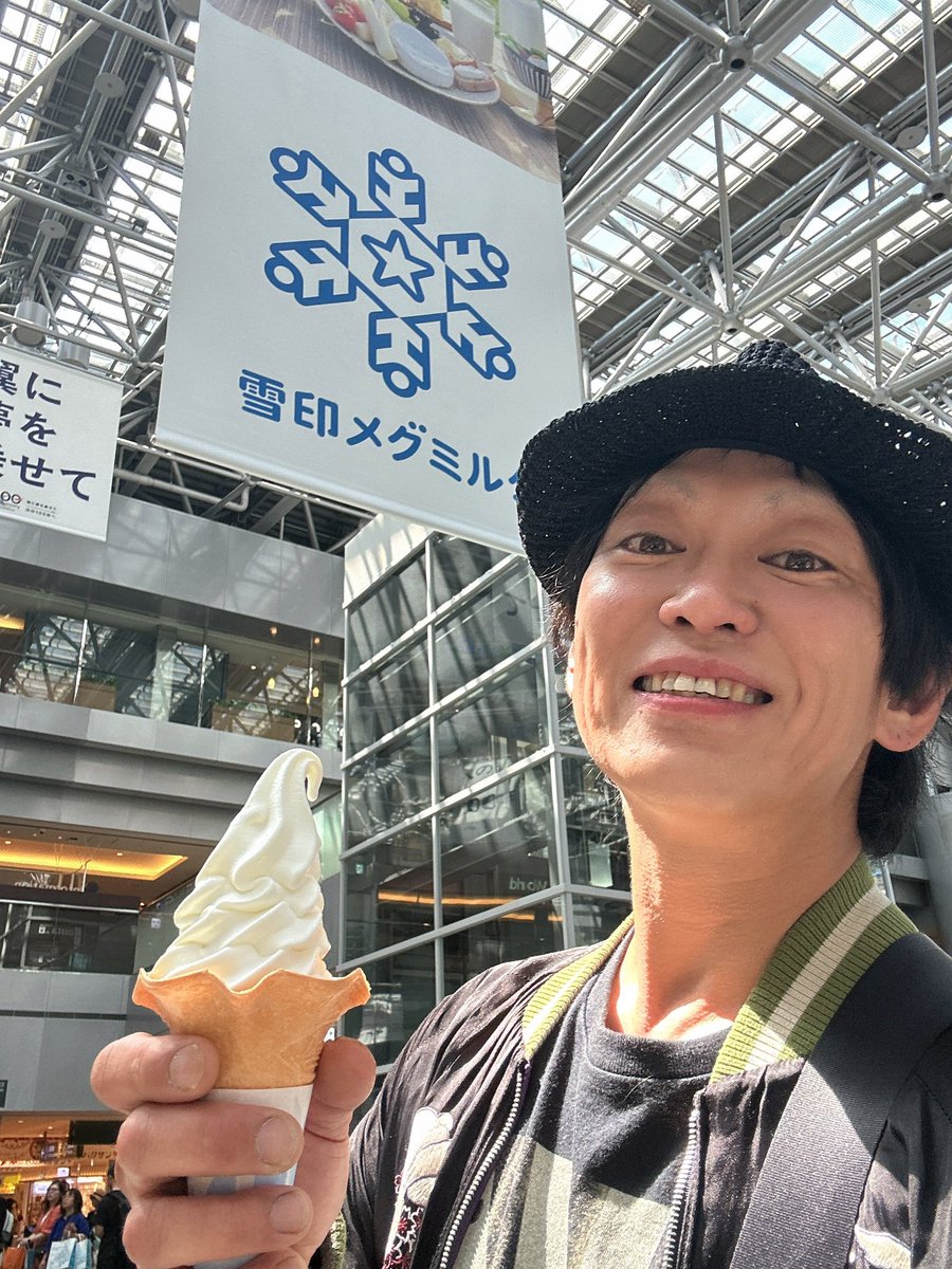 crazy_boy_ryo's tweet photo. ただいま家に帰りました🏠
アゲバグリズムキング、無事故で大成功な2日間、参加できて本当に良かったです
携わってくれた皆様、本当にありがとうございました！
余韻がまだまだ残っているうちに、、、 https://t.co/gDK4M7S0Zq