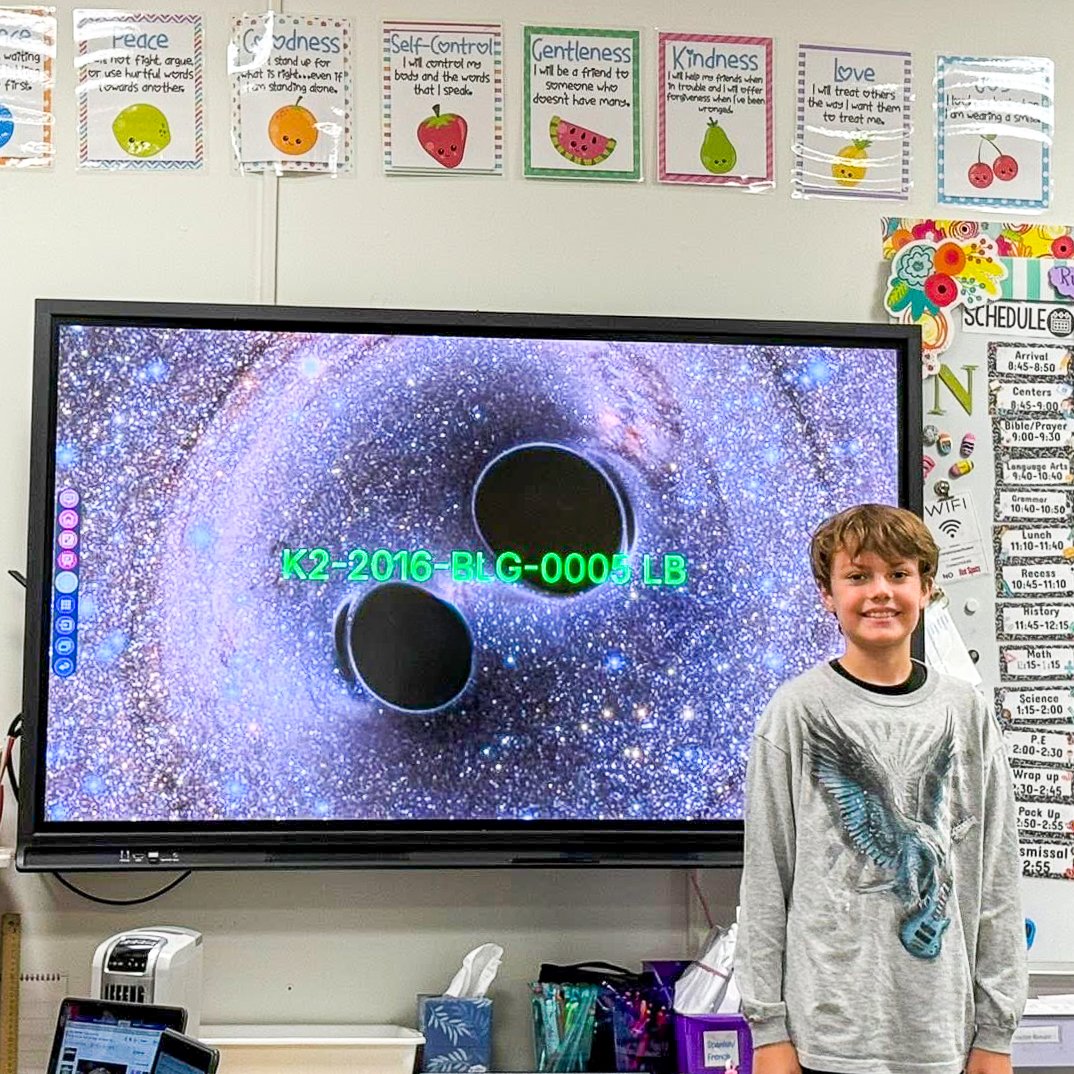 ChampionPrep's tweet photo. We are so proud of our 4th &amp; 5th graders for all the work they put into their final projects for our Computer class. 💻

Students researched topics using teacher-approved websites, created engaging slideshow presentations, and added animations to bring their ideas to life. Bravo! https://t.co/pTq4Lwnuv3
