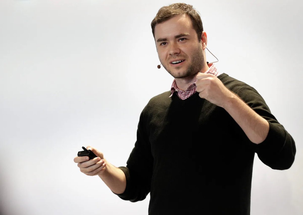 venoyuls's tweet photo. The man who invented "vibe coding" just left OpenAI for Anthropic.

Andrej Karpathy. Founding member of OpenAI. AI legend.

He said the next few years at the frontier will be "especially formative."

He chose his side.

Which side are you watching?

@venoyuls https://t.co/C3kNQxGFmG