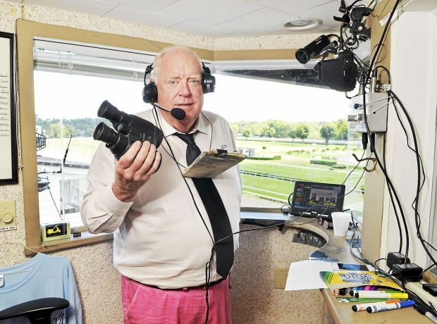 GoodSeatsStill's tweet photo. 🏇 Before he became horse racing's most famous voice, Tom Durkin was sleeping in his car in between jobs at obscure racetracks; the story of how a precocious Chicago kid/railbird became a broadcasting legend; ➡️ NOW wherever you pod, YouTube or https://t.co/1Xb35hCi15 https://t.co/5o6EvgCHkZ