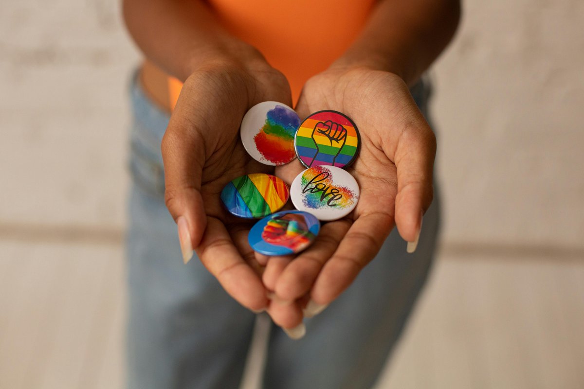 fairfaxcounty's tweet photo. Celebrate the LGBTQIA+ Community at Your Local Library with Events Throughout #PrideMonth https://t.co/Sx7DH9EKMg https://t.co/asCcRvPmND