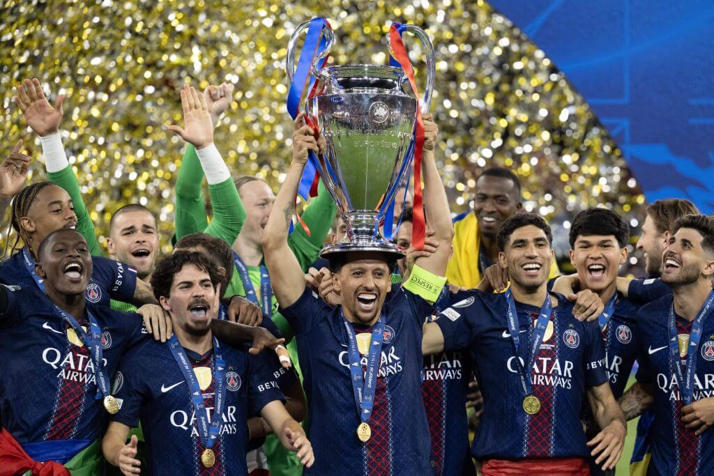 Box2BoxNTS's tweet photo. Box2Box Episode 548 ⚽️⏰

🎧 https://t.co/QaZgHRy4WV

- @DanielGarb as Popovic locks in his @Socceroos @FIFAWorldCup squad 🇦🇺🔥

- @marc_cart as holders @Argentina look to retain their 2022 Copa del Mundo 🇦🇷🏆

+ @ChampionsLeague final, Payne mania &amp; loads more... https://t.co/i4CRwjHsoy