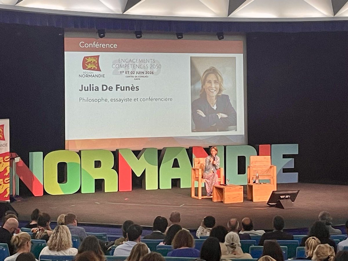 jonashaddad's tweet photo. 💡 Séminaire Engagements et Compétences 2050 de @RegionNormandie 

Plusieurs centaines d’experts de l’emploi réunis pendant deux jours autour du thème: Rebondir.

Comment gérer les transitions professionnelles ? https://t.co/4zMhOM7201