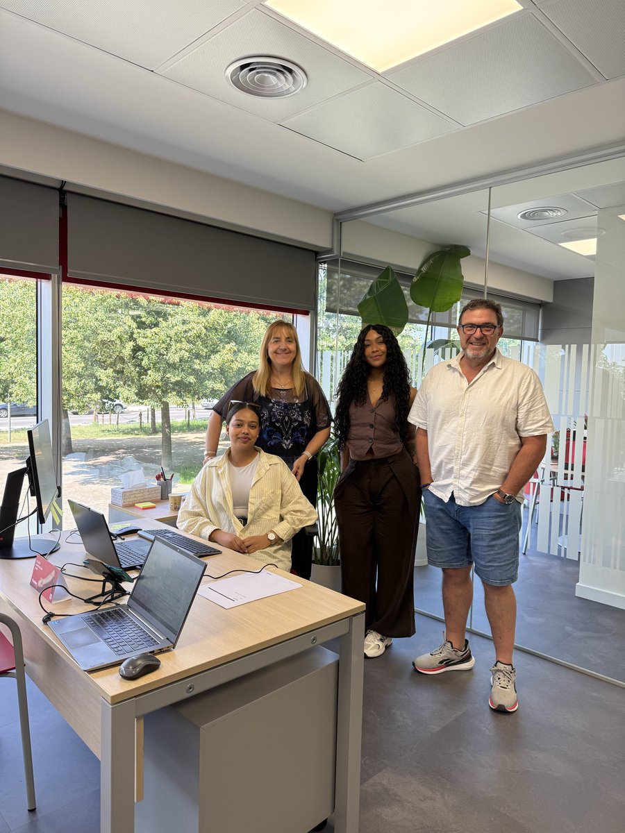 NorfeuAdm's tweet photo. Seguiment de juny de la formació dual intensiva de l’estudiant de 1r d’Administració i finances de l’INS Cap Norfeu de #Roses a Assegurances Luis F, SL de #Figueres #administratiunorfeuroses
#inscapnorfeuroses
#roses https://t.co/JCs6zNKlZG