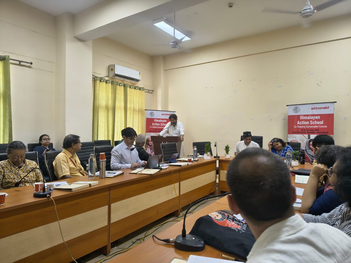 tikender's tweet photo. #Dehradun in #Doonuniversity discussed issues pertaining to the Himalayan ecosystem.
The geology doesn't permit us to undermine our engagement to the developmental trajectories. 
What would be the sustainable forms of it? It is being discussed.
Will continue for 3 days. https://t.co/HMj8Jxub6U