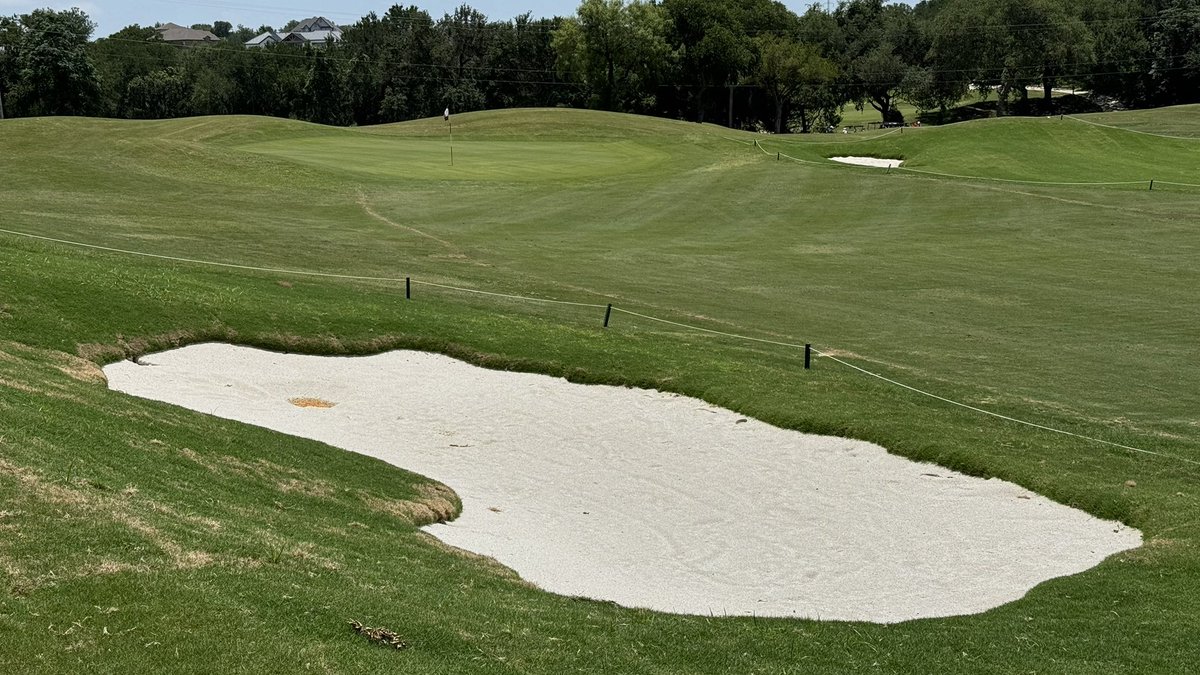 lipouts's tweet photo. Visited my renovation Friday at @olympiahills18 near San Antonio. Despite a LOT of rain, @verdesportsco is making good progress. Nine holes of irrigation installed, tree work complete, tees underway &amp; new @Billy_Bunker bunkers w/ @turfmaterials Premier Play sand looking good! https://t.co/CekI5Ios87